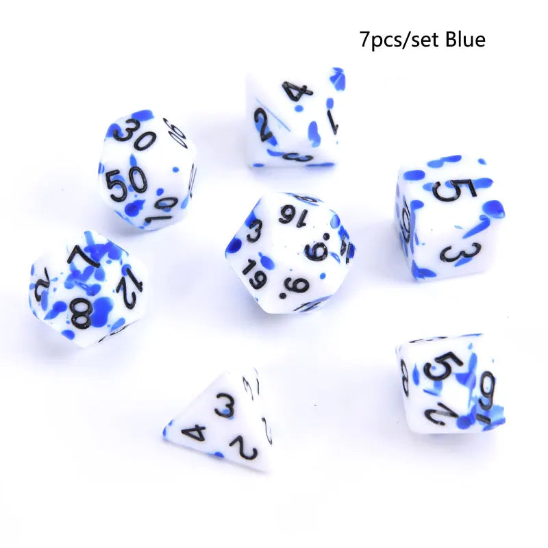 7pcs/set Polyhedral 7-Die Carved Pattern Dice Set D4