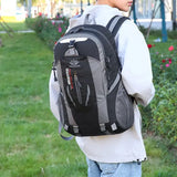 A Largecapacity Men And Women Universal Outdoor Travel