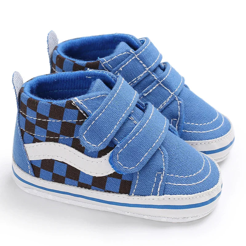 Classic Fashion Boy's And Girls' Flat Walking Shoes