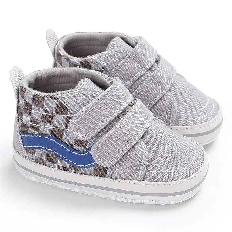 Classic Fashion Boy's And Girls' Flat Walking Shoes