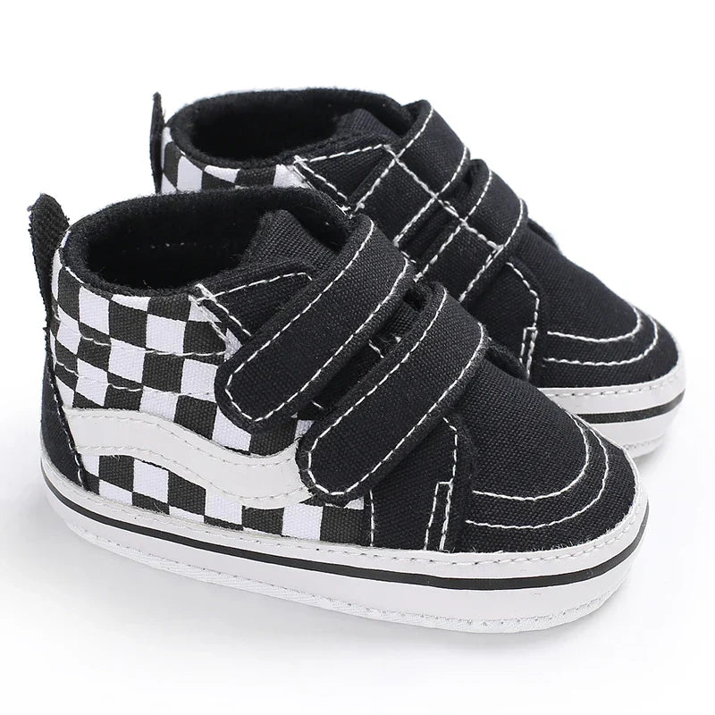 Classic Fashion Boy's And Girls' Flat Walking Shoes