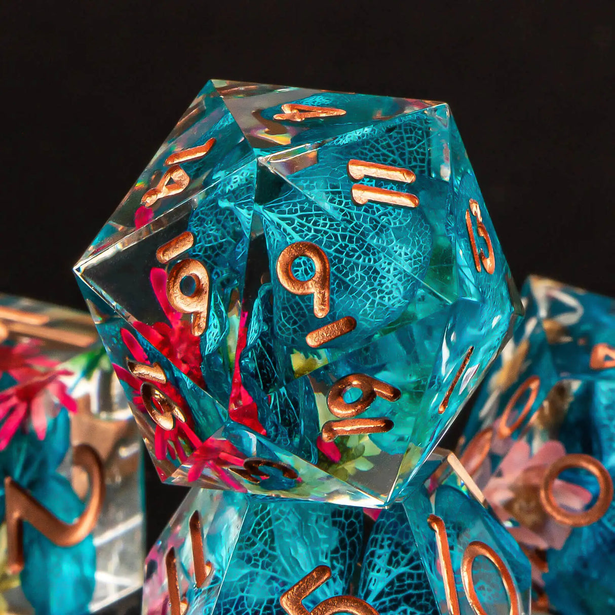 DND Sharp Edge Dice Set, 7 Piece Resin