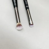 Double-ended COMPLEXION PERFECTION MAKEUP BRUSH 7 - Foundation