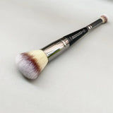 Double-ended COMPLEXION PERFECTION MAKEUP BRUSH 7 - Foundation