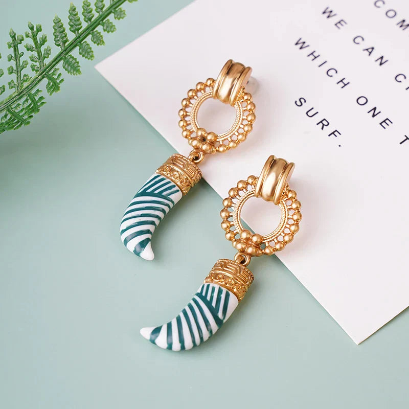 Vintage Leaves Earrings Heavy Metal Gold Studs Tassel