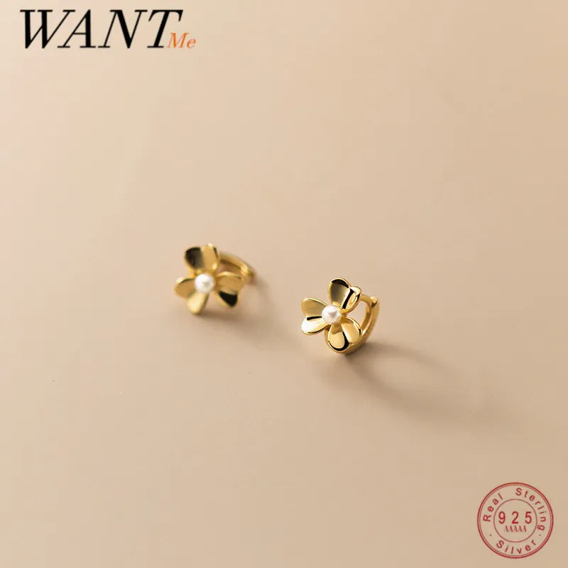 WANTME Hoop Earrings for Women Cute Romantic Clover