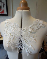 1 Pc Black Flower Neckline Collar Lace Applique