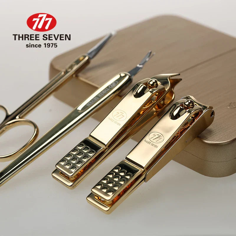 THREE SEVEN/777 Manicure Set Pedicure Kit Nail Clippers