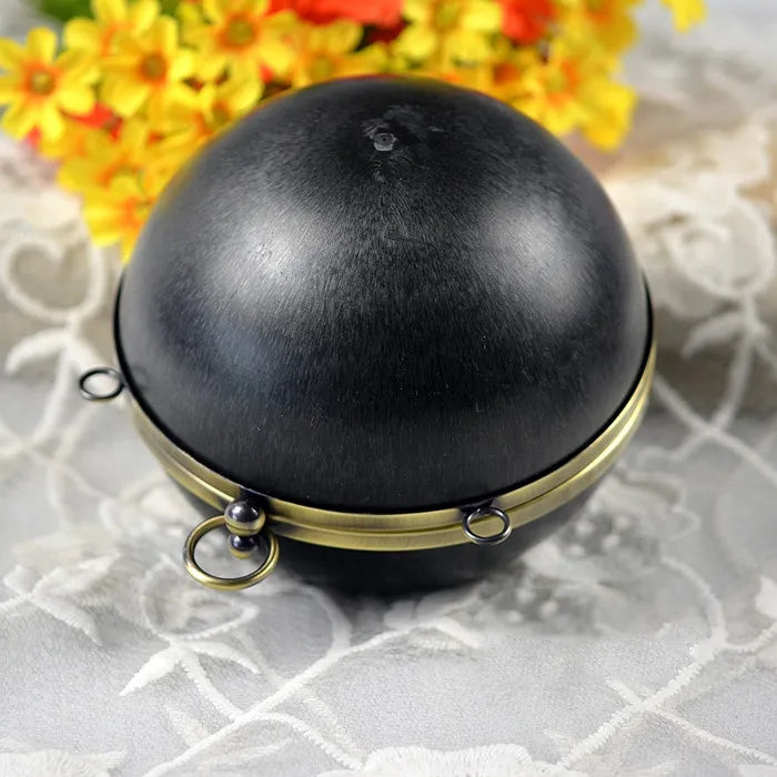 14 cm or 18 cm round shape metal