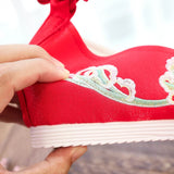 Veowalk Women Satin Cotton Ankle Strap Hidden Platform Shoes Vintage Chinese Style Embroidered Comfortable Hanfu Shoes Black Red