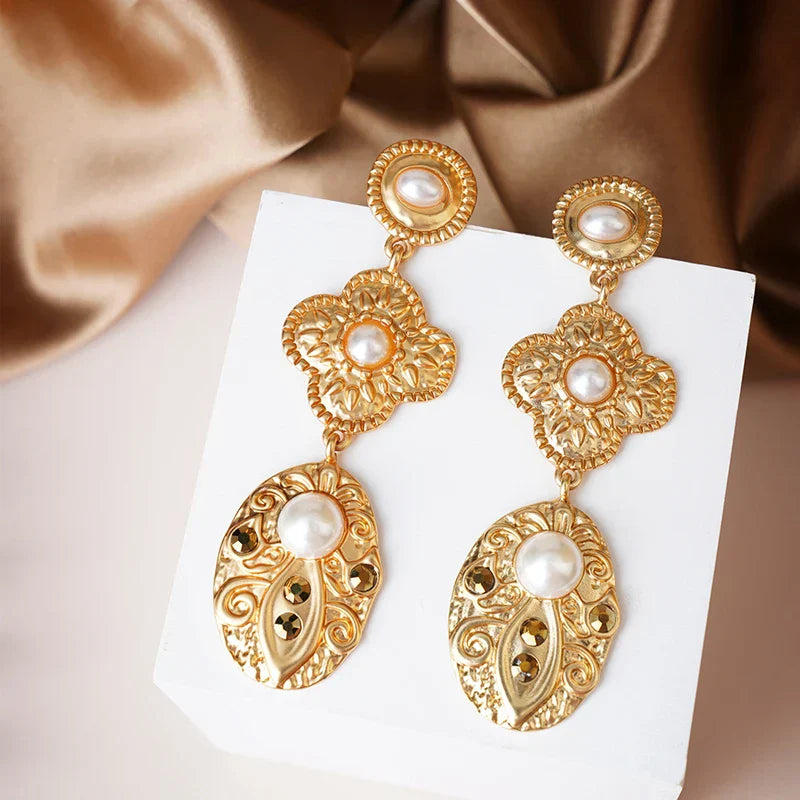 Vintage Leaves Earrings Heavy Metal Gold Studs Tassel