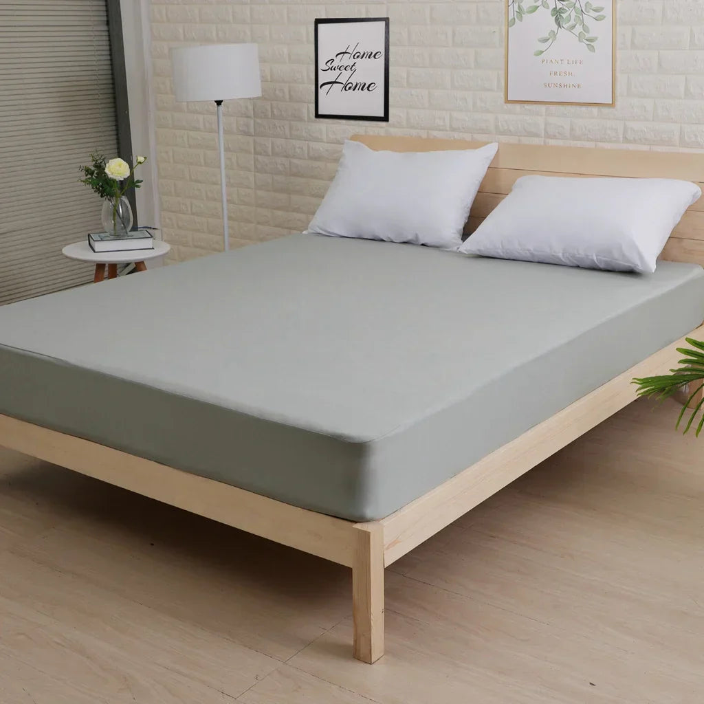 Waterproof Bed Cover Smooth Microfiber Mattress Protector Waterproof