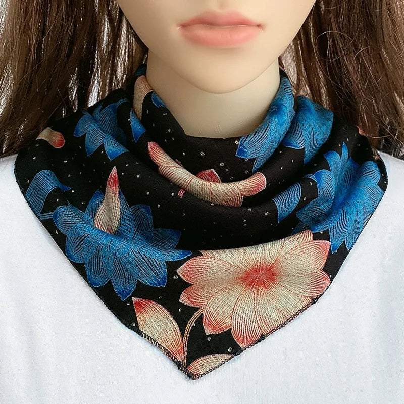 Korean Floral Print Button Bib Protect Cervical Spine