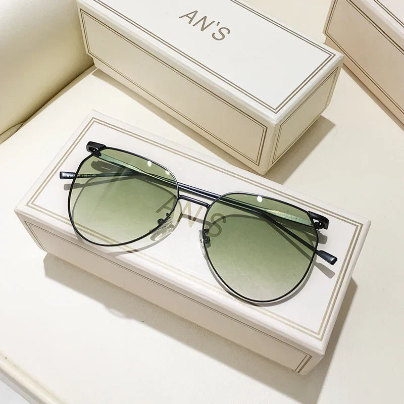 Fashion Oversized Pilot Metal Green Sunglasses Women 2021