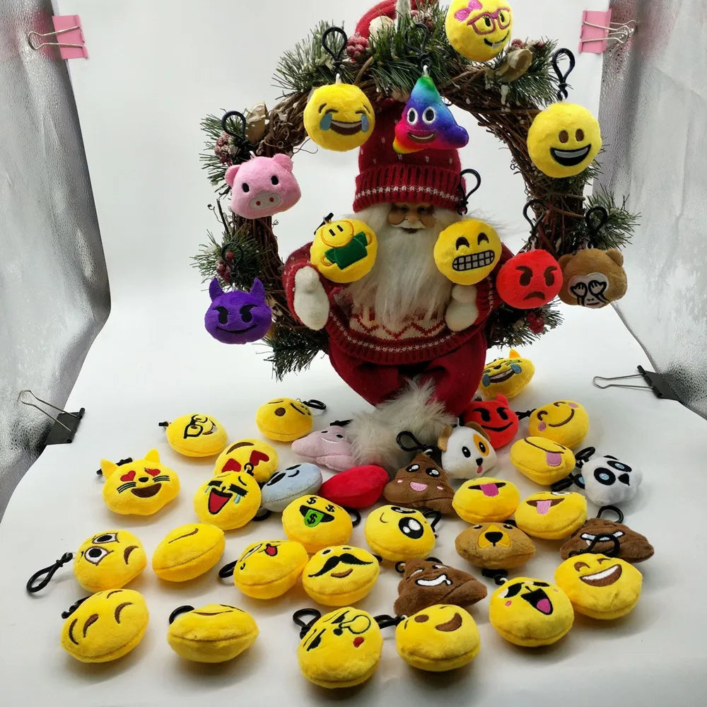 Random 30PCS/pack Funny expression Keychain Creative Cartoon Plush