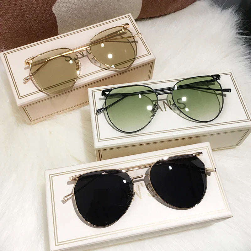 Fashion Oversized Pilot Metal Green Sunglasses Women 2021