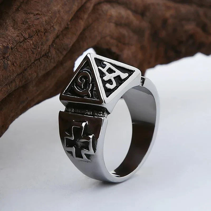 Punk Retro Self Defense Pyramid Ring Titanium Steel