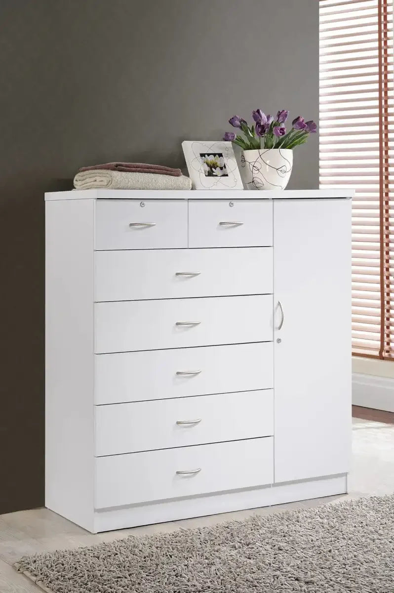 Hodedah 7-Drawer Dresser with Side Cabinet equipped