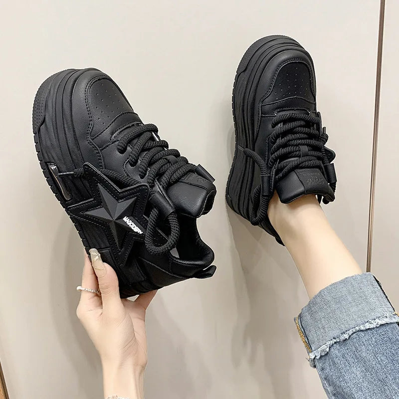 Luxury Women's Shoes 2023 New Lightweight Fashion Versatile Casual Little White Shoes Women's Matsutake Thick Sole Sports Shoes