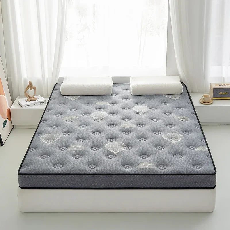 New Class A Knitted Embroidery Latex Mattress