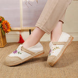 New Embroidery Flowers Flats for Women 2023 Autumn Comfortable Canvas Casuals Shoes Woman Chinese Style Espadrille Shoes Female