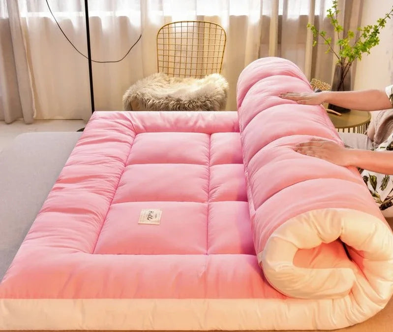 Plush Mattress Topper for Luxurious Sleeping Experience Floor