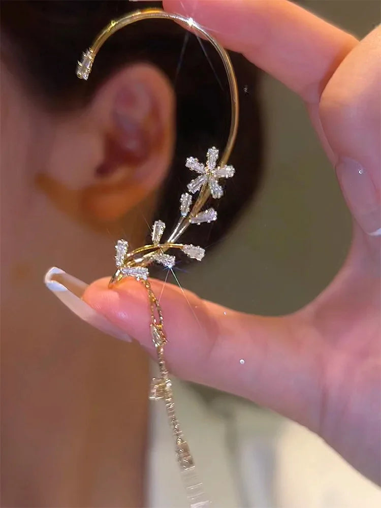 Fashion Sparkling Long Tassel Crystal Stars Ear Clip