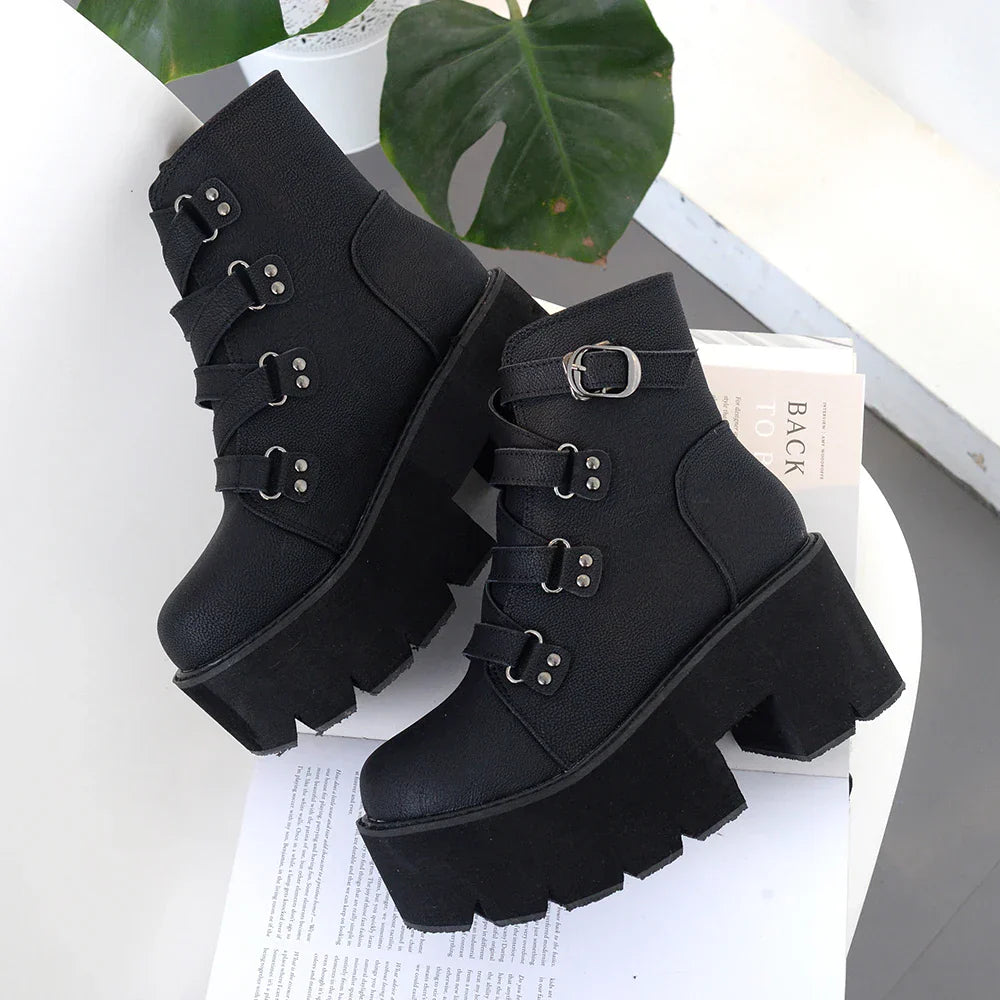 Gdgydh Women's Black Platform Boots Comfy Round Toe