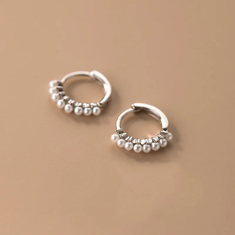 WANTME 925 Sterling Silver Vintage Simple Pearl Huggies