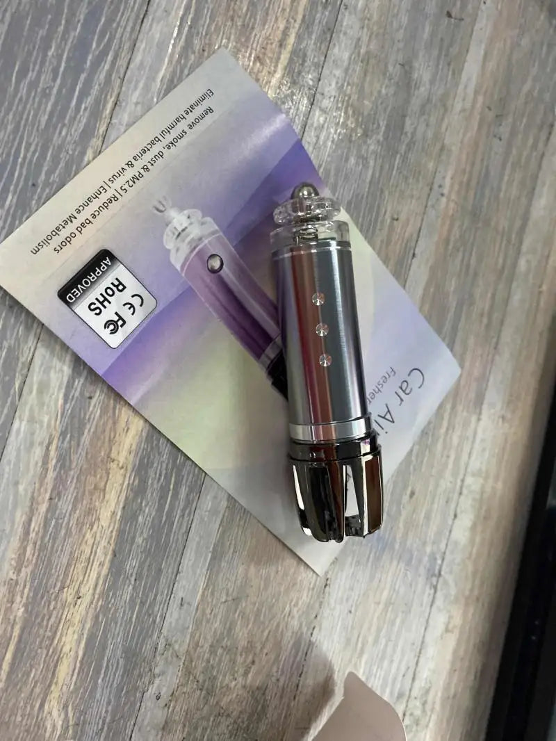 Mini Car Air Purifiers 12V Auto Car Fresh