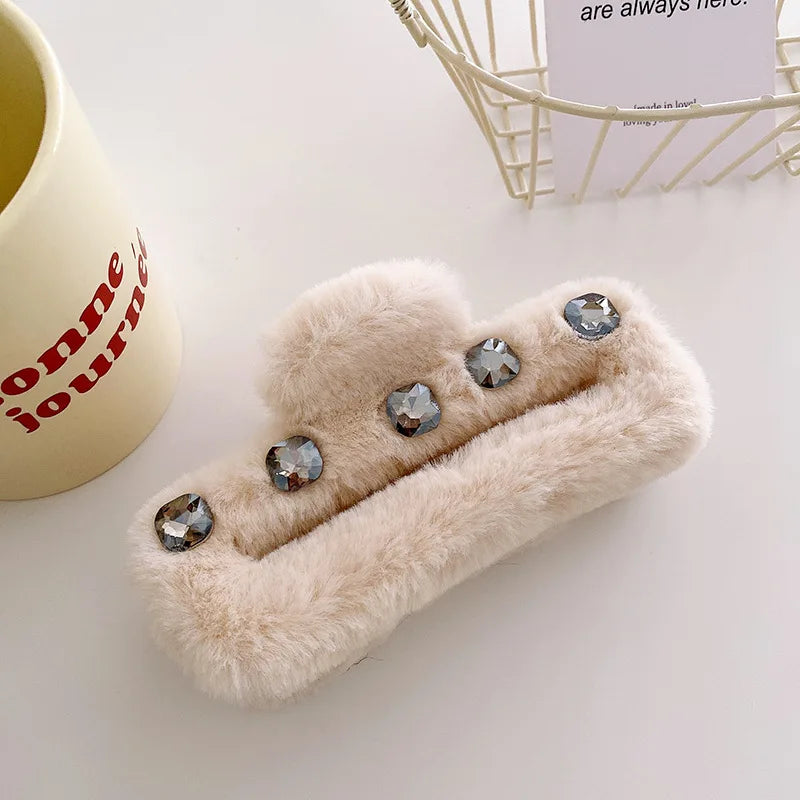 Autumn Winter Retro Oversized Geometric Plush Hair Clip
