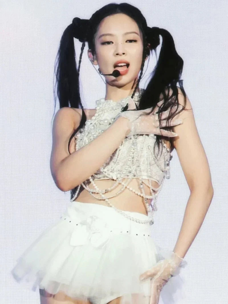 Kpop Girl Group Jennie Jazz Dance White Pearl