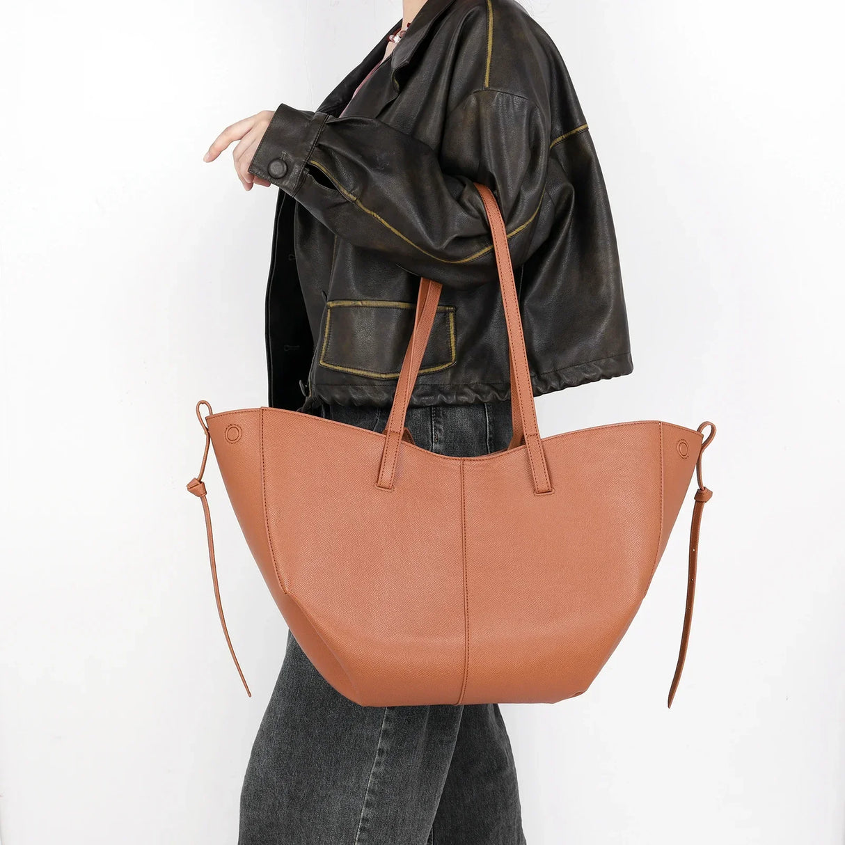Luxury Large Capacity Hand Bags for Women Fanny