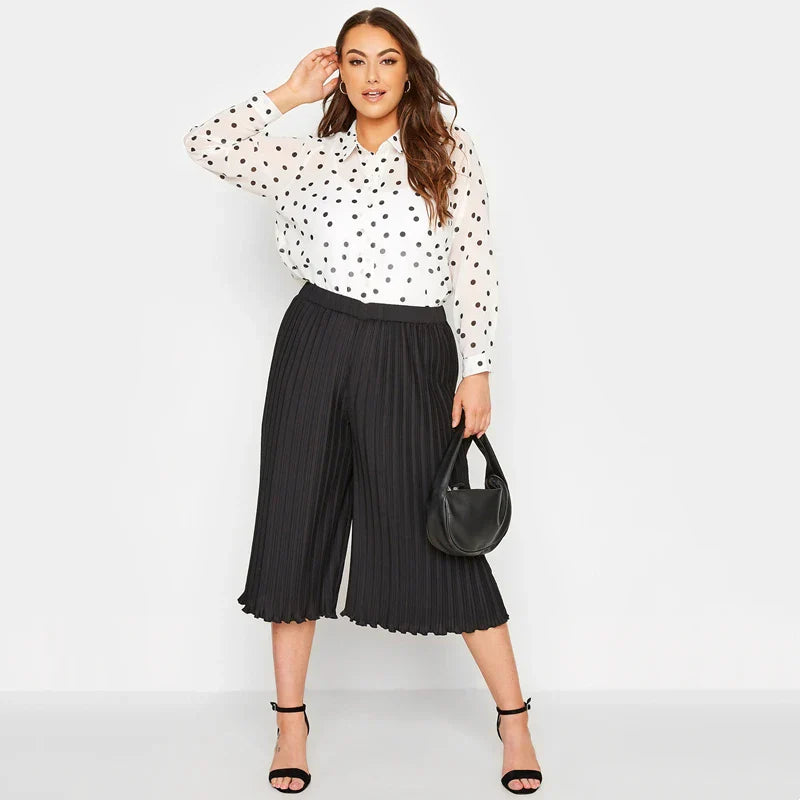 Plus Size Summer Elegant Pleated Capri Pants Women