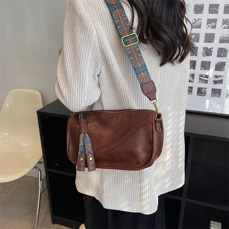 Vintage Saddle Crossbody Bags for Women Fashion Trend