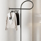 The drying rack is minimalist, does not occupy