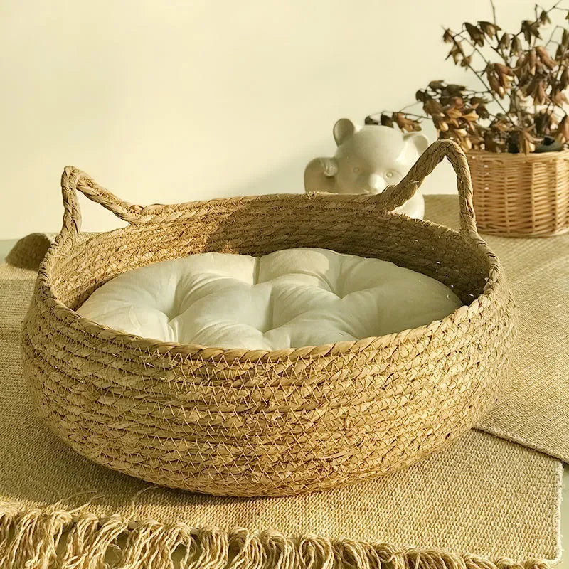 Four Seasons Universal Pure Handmade Vine Woven Cat