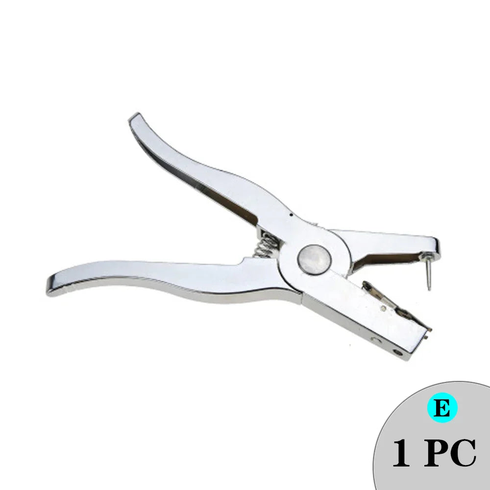 Livestock Ear Tag Pliers Animal Installer Control Device