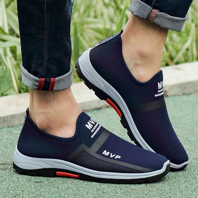Summer Mesh Men Shoes Lightweight Sneakers Men Fashion