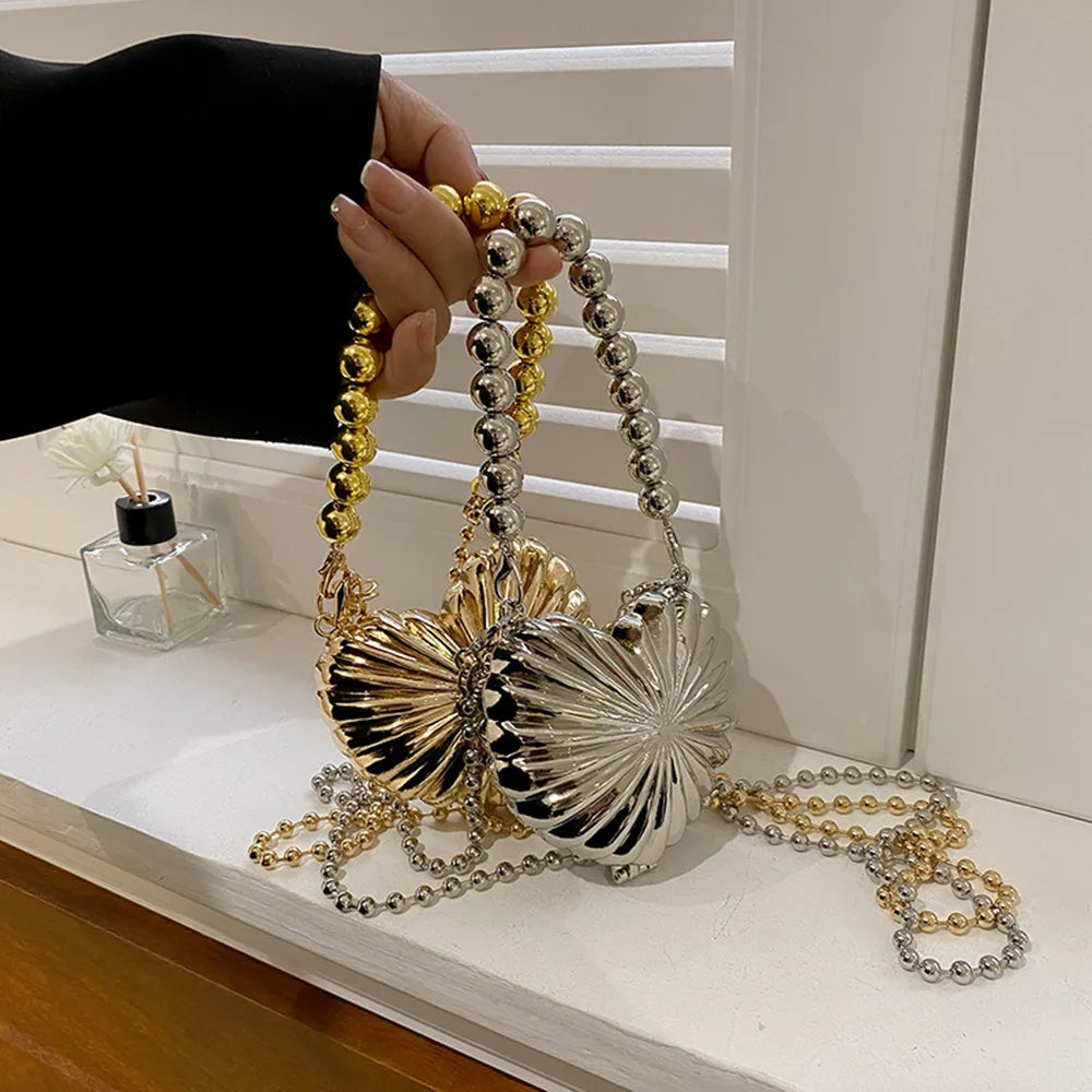 2023 New Handheld Mini Metal Box Bag Love