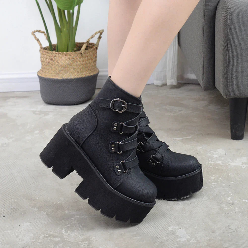 Gdgydh Women's Black Platform Boots Comfy Round Toe