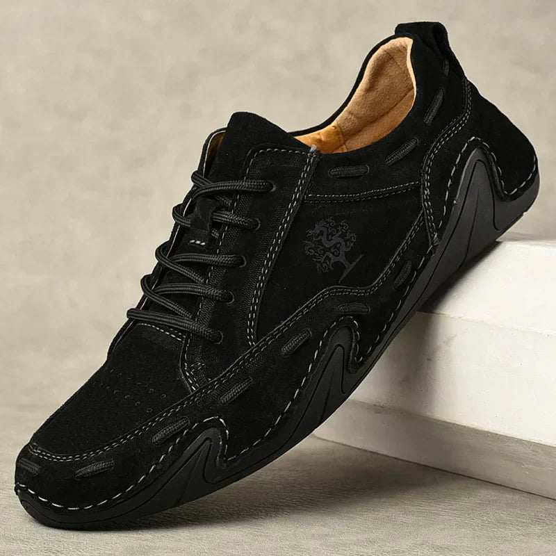 Leather Men Casual Shoes Fashion Men Sneakers Handmade Breathable Mens Loafers Moccasins Luxury Brand Boat Shoes Plus Size 38-48