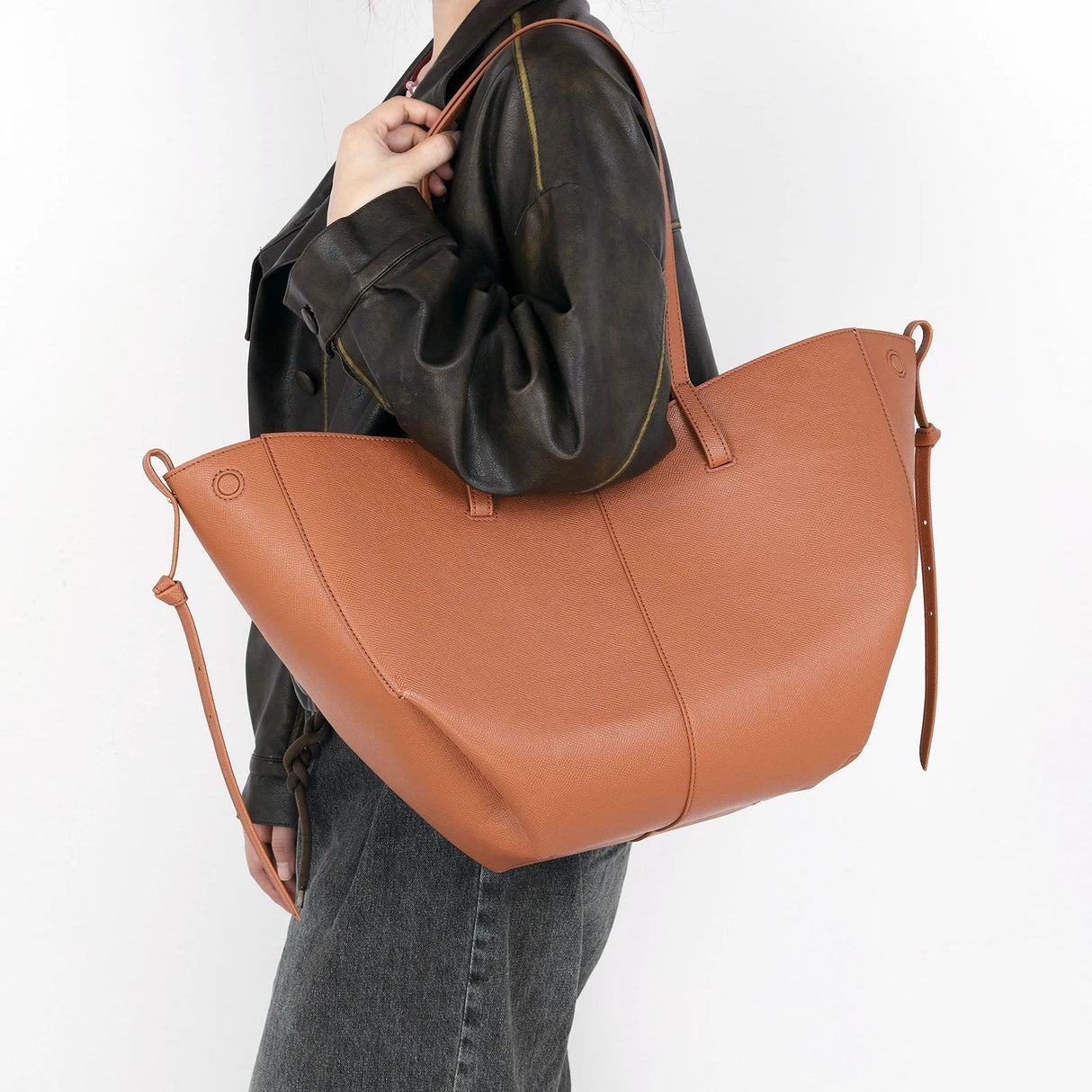 Luxury Large Capacity Hand Bags for Women Fanny