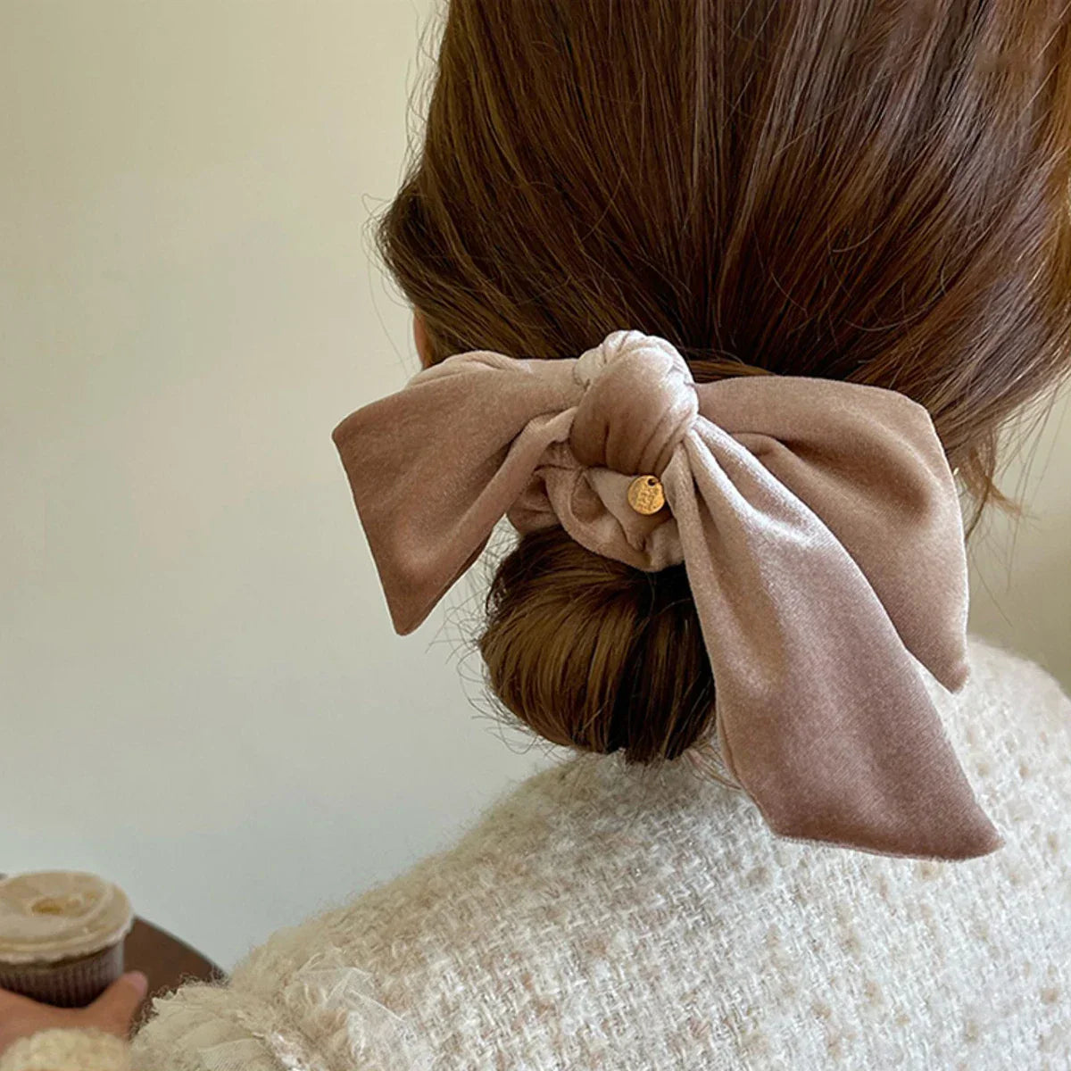 New Vintage Velvet Bow Scrunchie Rabbit Knot Hair