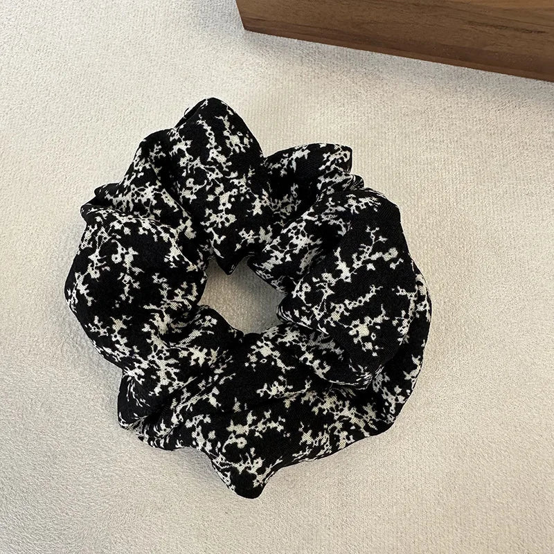 New Vintage Scrunchies Black White Flower Print Hair