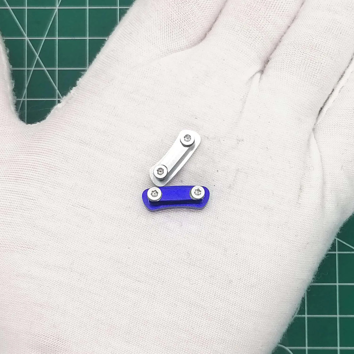 1 Piece Aviation Aluminum Alloy Thumb Grip Tab