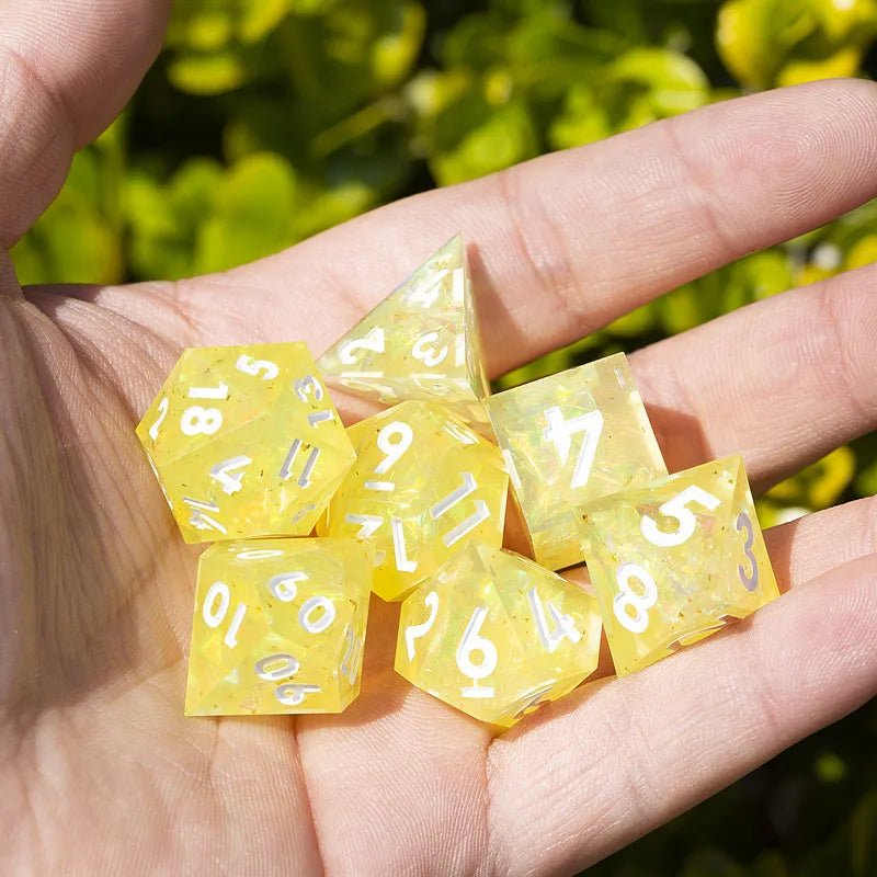 MINI PLANET Resin Dice With Sharp Edge For