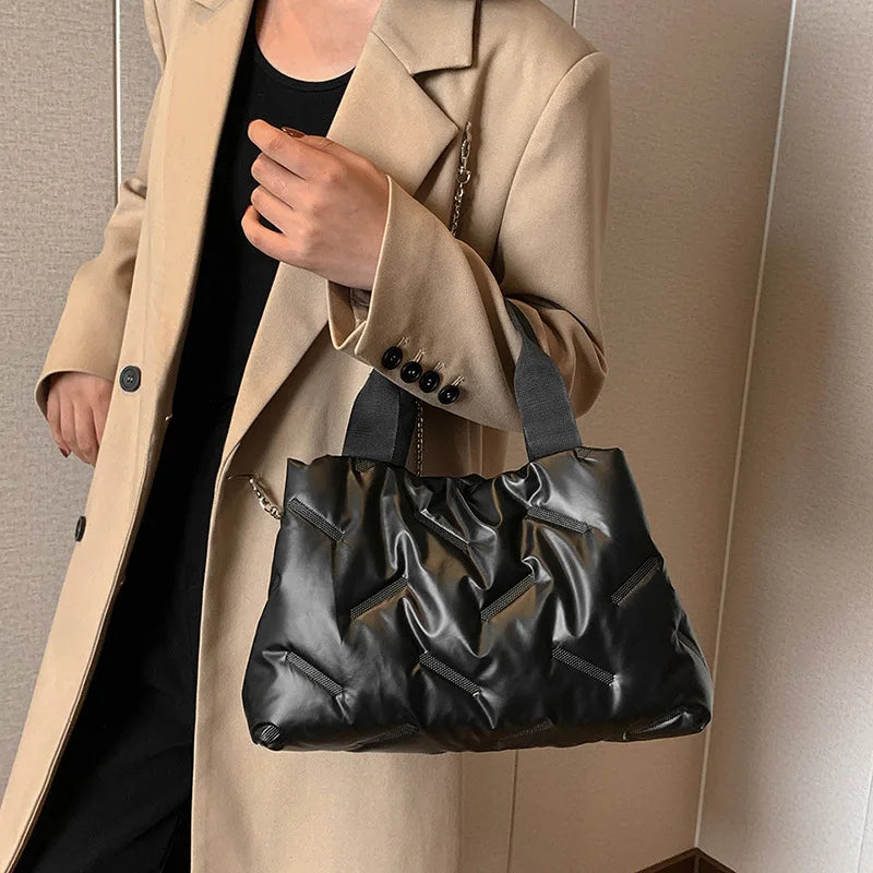 Blue Hobo Pillow Handbag Luxury Women's Shoulder Bag 2022 New Black White Large Capacity Wand Bags Cloud Shape With Short Handle