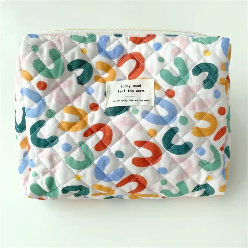 1PCS Puffy Quilted Makeup Bag Large Capacity Travel