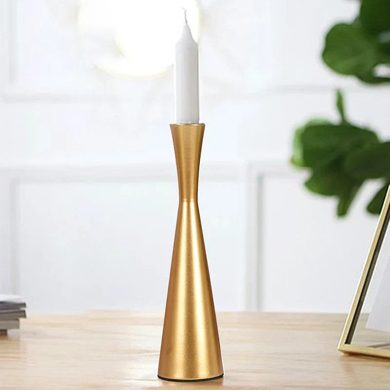 1Pcs European Modern Candlestick Small Waist Candlestick Metal